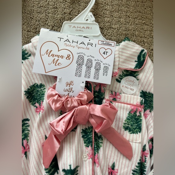 Tahari Christmas Tree Bow Pointelle Mama & Me Kids Toddler Pajama Set NWT Viral - Picture 7 of 9